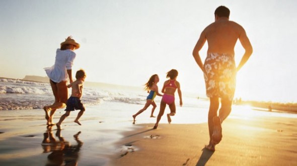 Flights-family_vacation_dm_110916_wg-590x331.jpg