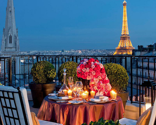 Four-Seasons-Hotel-George-V-Paris-1.jpg