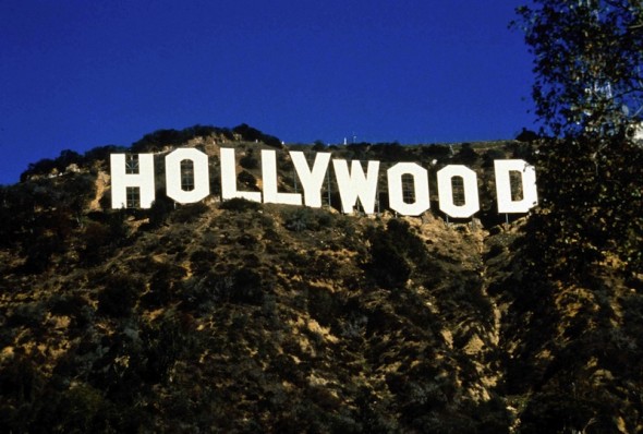 Hollywood-Sign-590x398.jpg