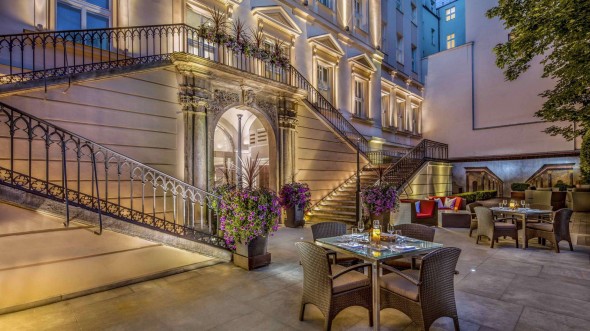 SetWidth2000-Kempinski-Prague-Garden-stairs-3-590x331.jpg