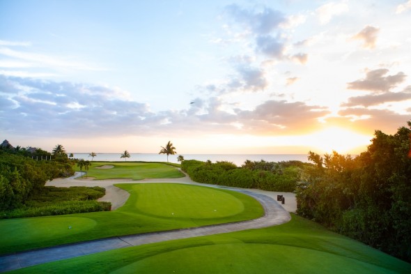 Sunrise-El-Camaleon-Golf-Course-Mayakoba-copy-590x393.jpg