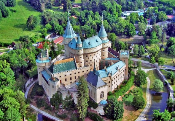 bojnicky_zamok_1416315329_bojnice-590x410.jpg