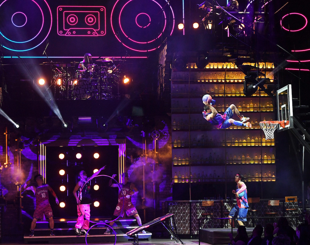 Las Vegas Mad Apple By Cirque du Soleil Premieres At New York-New York