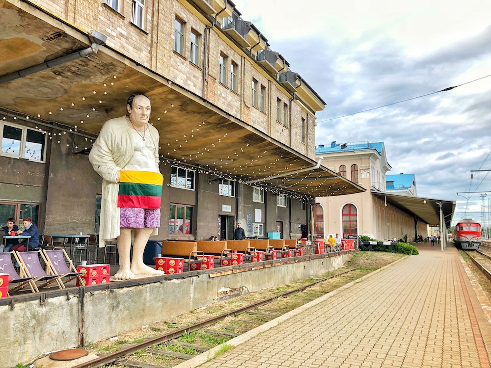 Lithuania and Facts about Lithiania