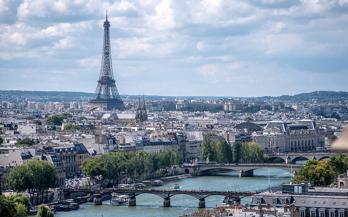 Travel to Paris