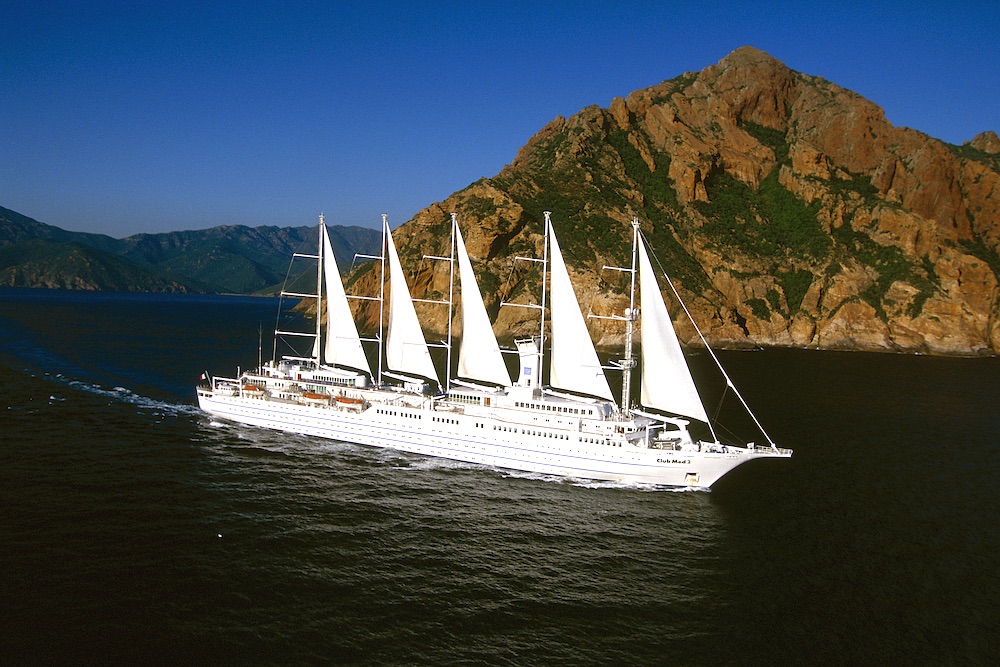 Club Med Ski and Sea luxury Yacht