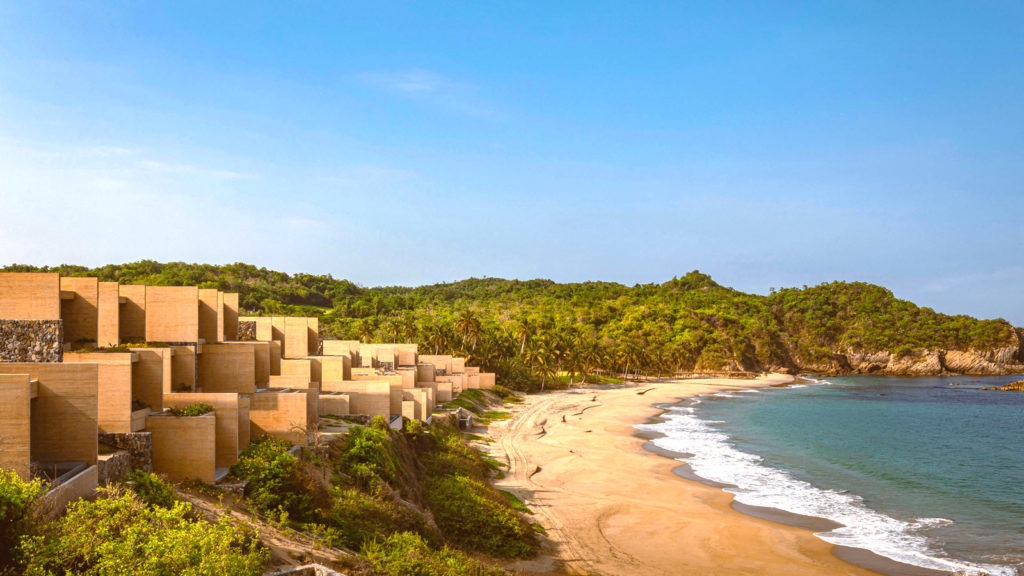 glamping in Mexico in Manzanillo