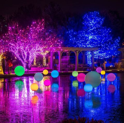 Lights of Christmas in the USA, UK