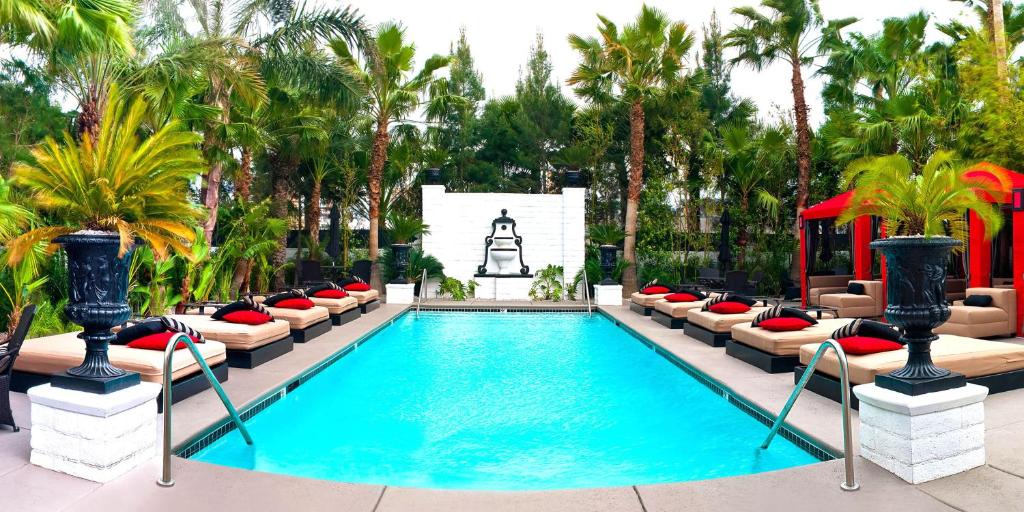 Las Vegas marijuana hotel: the Lexi Las Vegas