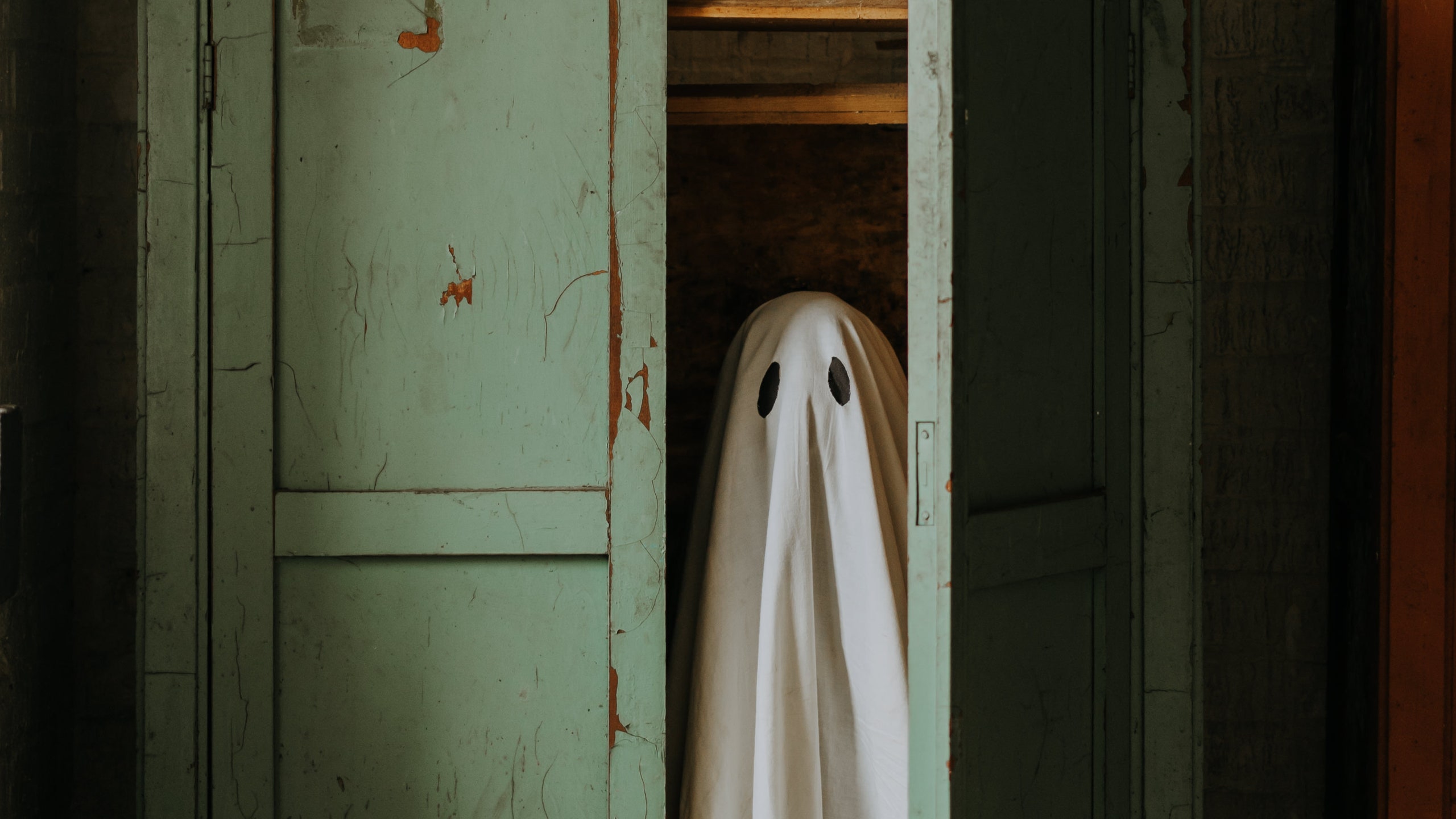 Hunting for Ghosts on Halloween