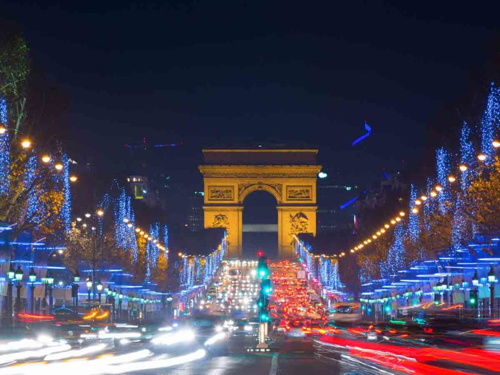 Christmas in Paris 2023: Tips and Travel 