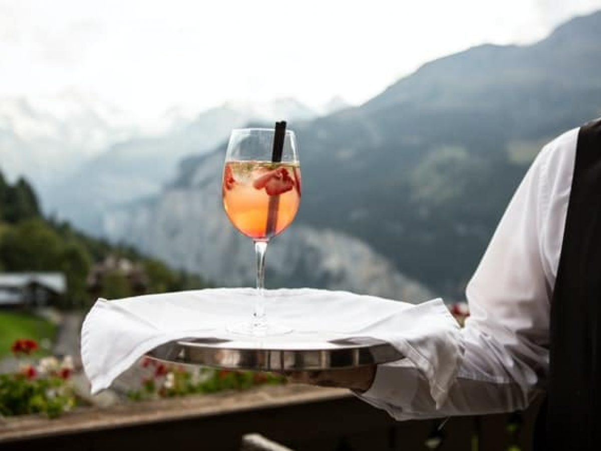 Bucket list Travel advisors and luxury travel demand