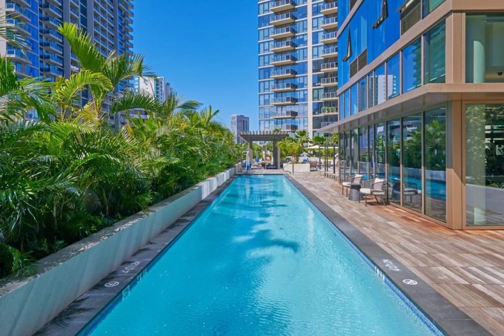 New Hotel in Oahu pool view