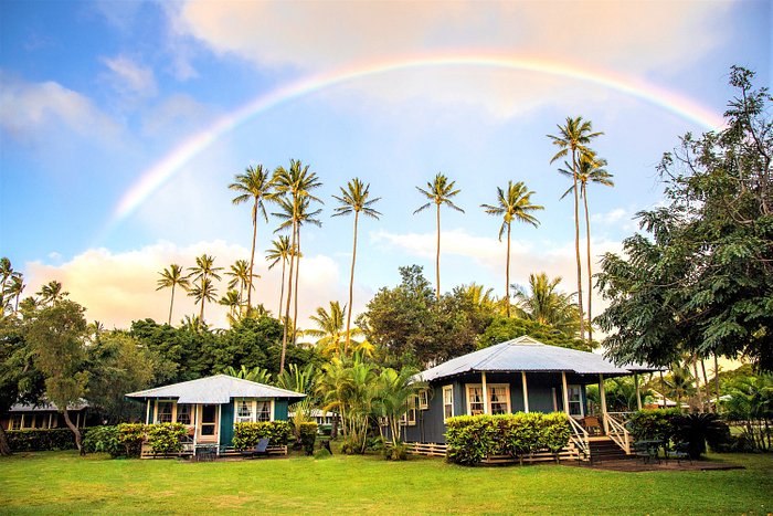 slow travel Waimea cottages Kauai 