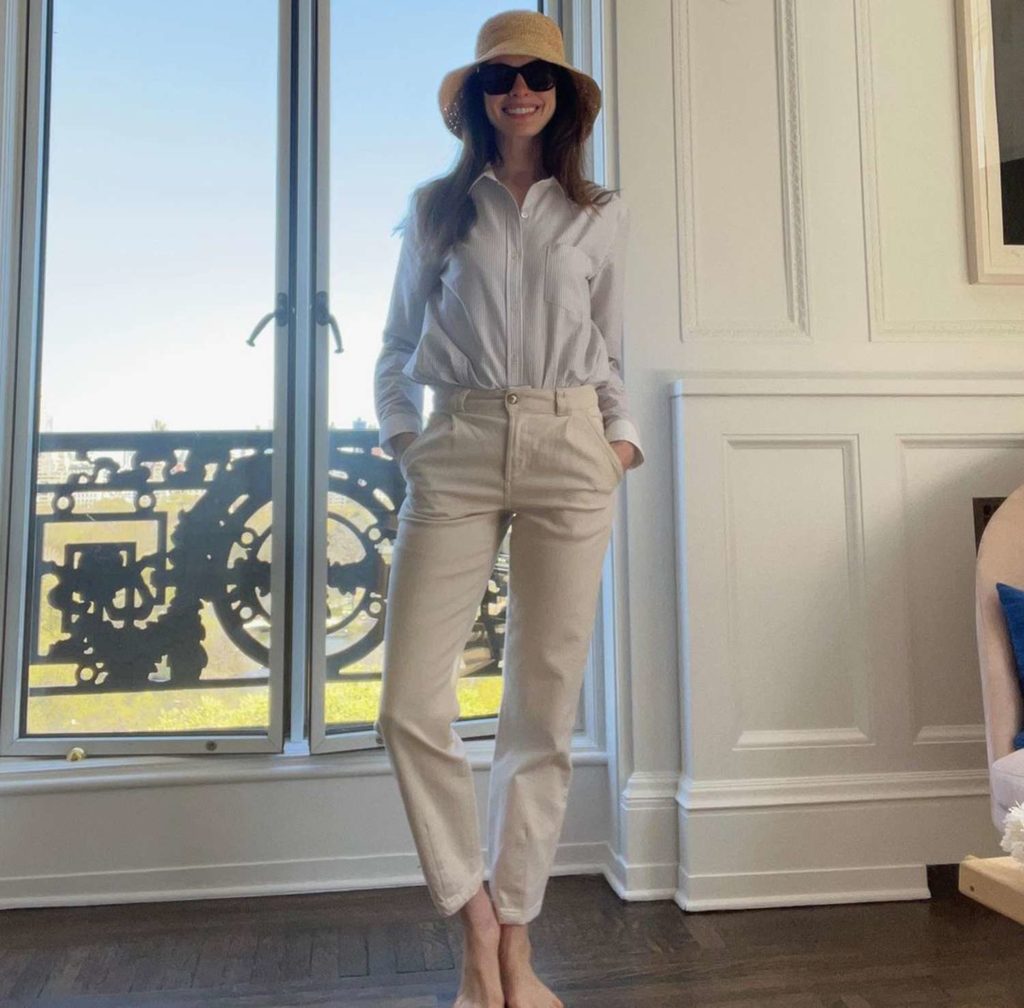 Coastal Grandma Travel with Anne Hathaway