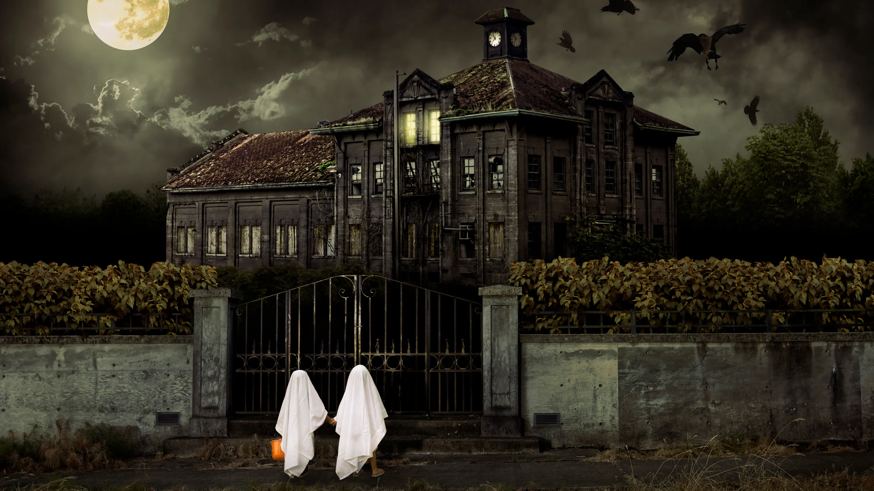 Halloween Attractions in the US