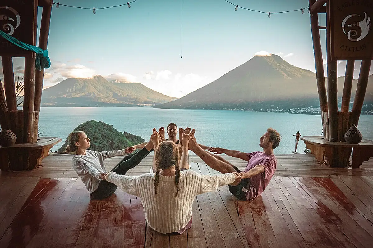 Luxury Wellness retreats travel niche
