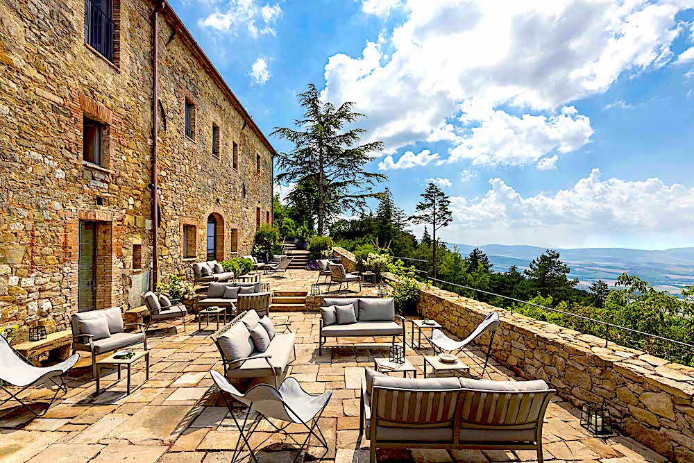 Boutique Hotel in Tuscany monteverdi UNESCO