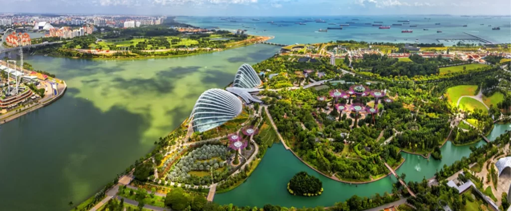STOPOVER IN SINGAPORE